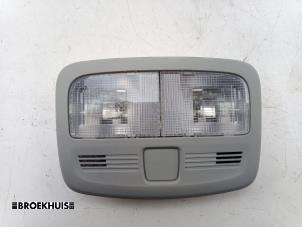 Begagnade Innerbelysning, fram Suzuki Vitara (LY/MY) 1.4 S Turbo 16V Pris € 36,30 Inklusive moms erbjuds av Autobedrijf Broekhuis B.V.