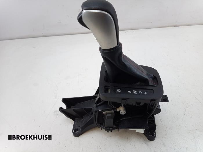 Automatisk växelväljare från en Suzuki Vitara (LY/MY) 1.4 S Turbo 16V 2017