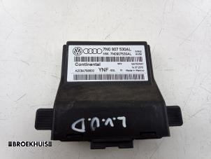 Gebruikte Gateway module Volkswagen Jetta IV (162/16A) 1.4 TSI Hybrid 16V Prijs € 40,00 Margeregeling aangeboden door Autobedrijf Broekhuis B.V.