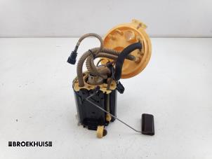 Begagnade Elektrisk bränslepump Landrover Freelander II 2.2 tD4 16V Pris € 150,00 Marginaltabell erbjuds av Autobedrijf Broekhuis B.V.