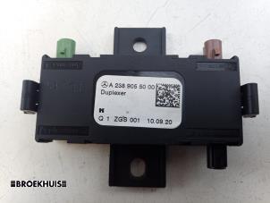 Gebruikte Antenne Versterker Mercedes C (W205) C-300de 2.0 Turbo 16V Prijs € 25,00 Margeregeling aangeboden door Autobedrijf Broekhuis B.V.