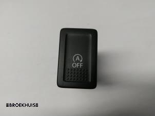 Begagnade Start/stopp-brytare Suzuki Swift (ZA/ZC/ZD) Pris € 15,00 Marginaltabell erbjuds av Autobedrijf Broekhuis B.V.