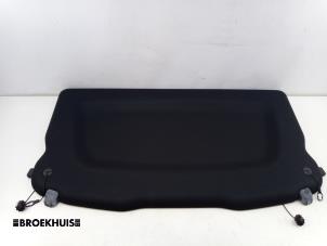 Begagnade Hatthylla Mercedes EQA (N243) 250+ 71 kWh Pris € 200,00 Marginaltabell erbjuds av Autobedrijf Broekhuis B.V.