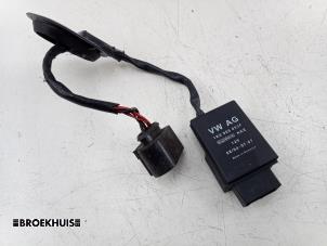 Begagnade Elektrisk bränslemodul Volkswagen Golf V (1K1) 1.4 TSI 122 16V Pris € 20,00 Marginaltabell erbjuds av Autobedrijf Broekhuis B.V.