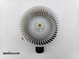 Begagnade Fläktmotor för uppvärmning och ventilation Landrover Range Rover Sport (LW) 3.0 TDV6 Pris € 80,00 Marginaltabell erbjuds av Autobedrijf Broekhuis B.V.