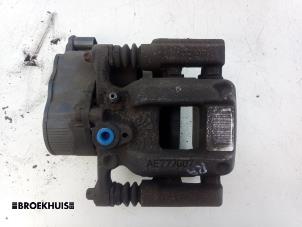 Gebruikte Remklauw (Tang) rechts-achter Peugeot Partner (EF/EU) 1.6 BlueHDi 100 Prijs € 72,60 Inclusief btw aangeboden door Autobedrijf Broekhuis B.V.