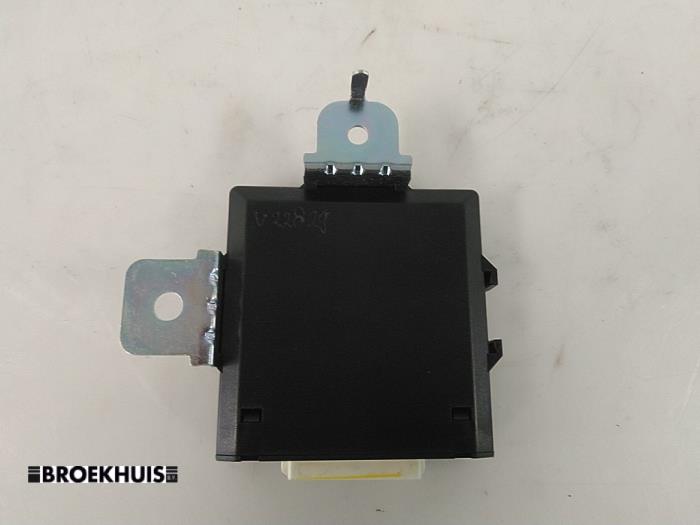 PDC-modul från en Suzuki Vitara (LY/MY) 1.4 S Turbo 16V 2017