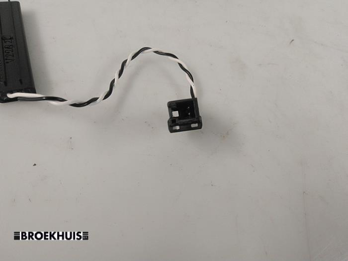 Antenn, nyckelfri upplåsning från en Suzuki Vitara (LY/MY) 1.4 S Turbo 16V 2017