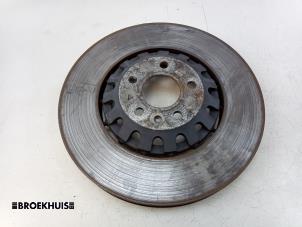 Begagnade Främre bromsskiva Audi E-tron (GEN) 55 quattro Pris € 125,00 Marginaltabell erbjuds av Autobedrijf Broekhuis B.V.