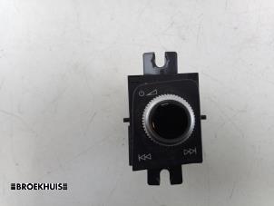 Begagnade Radiokontrollpanel Audi SQ5 (FYB/FYG) 3.0 TFSI V6 24V Pris € 25,00 Marginaltabell erbjuds av Autobedrijf Broekhuis B.V.