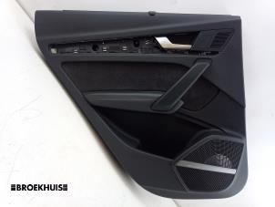 Begagnade List, bakdörr, 4-dörrars, vänster Audi SQ5 (FYB/FYG) 3.0 TFSI V6 24V Pris € 250,00 Marginaltabell erbjuds av Autobedrijf Broekhuis B.V.