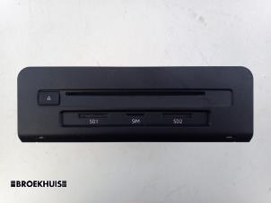 Begagnade Kontrollenhet, multimedia Audi SQ5 (FYB/FYG) 3.0 TFSI V6 24V Pris € 750,00 Marginaltabell erbjuds av Autobedrijf Broekhuis B.V.