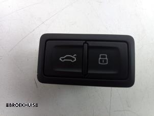 Begagnade Spak, baklucka Audi SQ5 (FYB/FYG) 3.0 TFSI V6 24V Pris € 20,00 Marginaltabell erbjuds av Autobedrijf Broekhuis B.V.