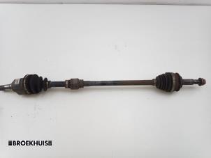 Używane Os napedowa prawy przód Toyota Verso S 1.33 16V Dual VVT-I Cena € 75,00 Procedura marży oferowane przez Autobedrijf Broekhuis B.V.