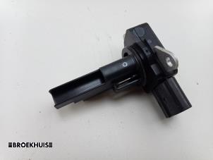 Gebruikte Luchtmassameter Toyota Verso S 1.33 16V Dual VVT-I Prijs € 15,00 Margeregeling aangeboden door Autobedrijf Broekhuis B.V.