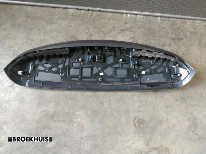 Spoiler, baklucka från en Mercedes-Benz A (W176) 1.5 A-180 CDI, A-180d 16V 2016