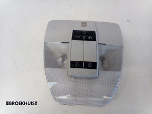 Begagnade Innerbelysning, fram Mercedes A (W169) 1.5 A-160 Pris € 20,00 Marginaltabell erbjuds av Autobedrijf Broekhuis B.V.