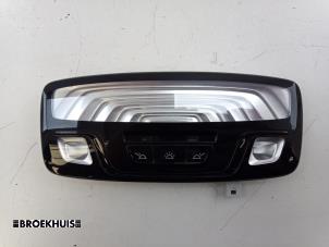 Begagnade Innerbelysning, bak BMW 5 serie (G30) 540i 3.0 TwinPower Turbo 24V Pris € 30,00 Marginaltabell erbjuds av Autobedrijf Broekhuis B.V.