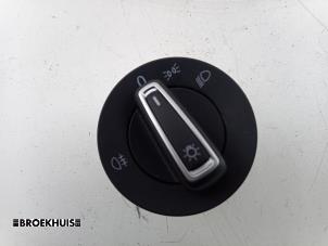 Begagnade Ljusbrytare Volkswagen Polo V (6R) 1.0 12V BlueMotion Technology Pris € 20,00 Marginaltabell erbjuds av Autobedrijf Broekhuis B.V.