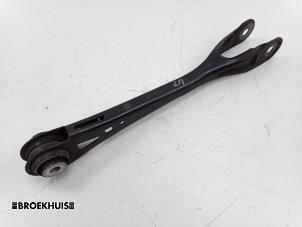 Begagnade Bakre gaffelben, vänster BMW 5 serie (G30) 540i 3.0 TwinPower Turbo 24V Pris € 25,00 Marginaltabell erbjuds av Autobedrijf Broekhuis B.V.