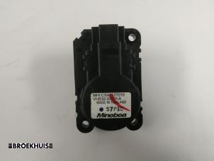 Begagnade Värmarventil, motor Mitsubishi Outlander (GF/GG) 2.0 16V PHEV 4x4 Pris € 20,00 Marginaltabell erbjuds av Autobedrijf Broekhuis B.V.