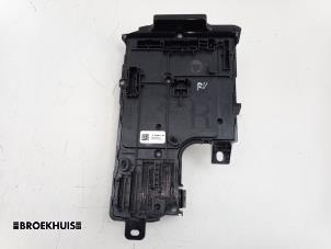 Używane Sterownik Body Control Tesla Model Y (5YJY) RWD Cena € 170,00 Procedura marży oferowane przez Autobedrijf Broekhuis B.V.