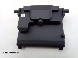 Begagnade Framåtriktad kamera Ford Focus 4 Wagon 1.0 Ti-VCT EcoBoost 12V 125 Pris € 70,00 Marginaltabell erbjuds av Autobedrijf Broekhuis B.V.