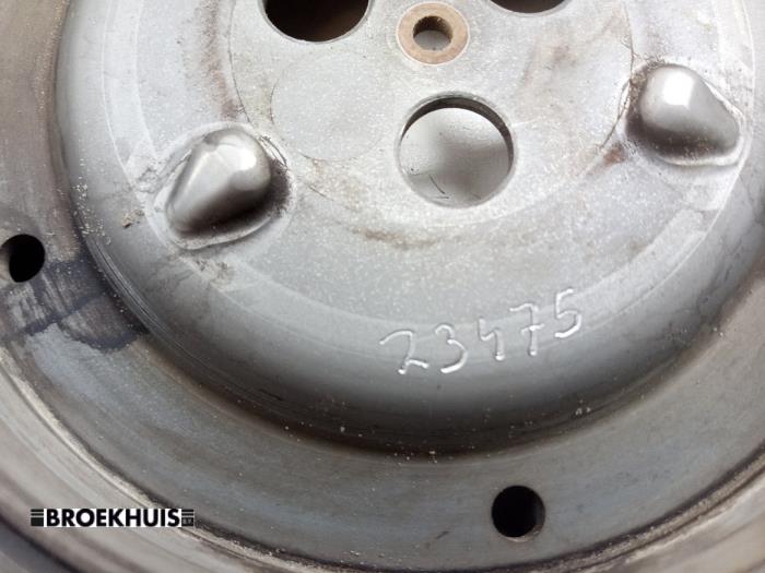 Remskiva, vevaxel från en Land Rover Defender I 2.2 TD4 16V 2013