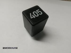 Używane Przekaznik Seat Alhambra (7V8/9) 2.0 Cena € 15,00 Procedura marży oferowane przez Autobedrijf Broekhuis B.V.