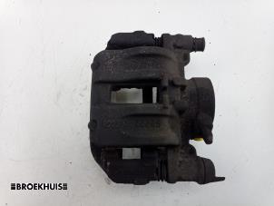 Używane Zacisk hamulcowy lewy tyl Fiat Ducato (250) 2.2 D 160 Multijet 3 Cena € 121,00 Z VAT oferowane przez Autobedrijf Broekhuis B.V.
