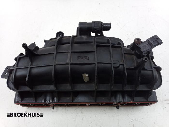 Intake manifold Volvo V40 1.6 T3 GTDi 16V - BM5G9424E B4164T3