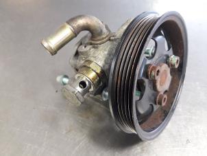 Begagnade Servostyrningspump Volkswagen Passat Variant (3B6) 1.8 Turbo 20V Pris € 50,00 Marginaltabell erbjuds av Autobedrijf Broekhuis B.V.