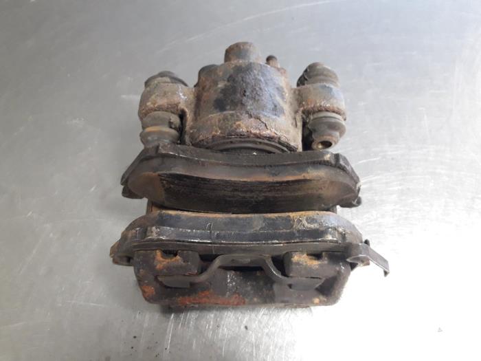 Bakre bromsok, höger från en Mercedes-Benz ML I (163) 270 2.7 CDI 20V 2000