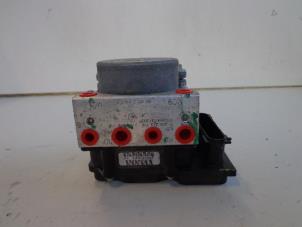 Gebruikte ABS Pomp Dacia Logan MCV (KS) 1.5 dCi Prijs € 35,00 Margeregeling aangeboden door Autobedrijf Broekhuis B.V.