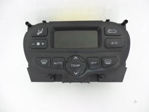 Używane Panel sterowania nagrzewnicy Citroen Xsara Picasso (CH) 1.8 16V Cena € 20,00 Procedura marży oferowane przez Autobedrijf Broekhuis B.V.