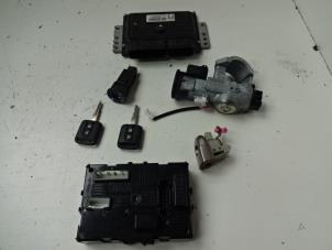 Używane Sterownik wtrysku Nissan Note (E11) 1.4 16V Cena € 75,00 Procedura marży oferowane przez Autobedrijf Broekhuis B.V.