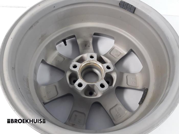 Hjul från en Mercedes-Benz A (W169) 1.5 A-150 5-Drs. 2010