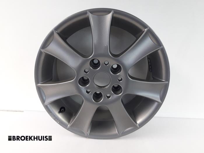 Hjul från en Mercedes-Benz A (W169) 1.5 A-150 5-Drs. 2010