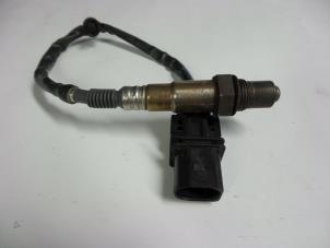 Gebruikte Lambda Sonde Ford Focus 3 Wagon 1.6 TDCi ECOnetic Prijs € 25,00 Margeregeling aangeboden door Autobedrijf Broekhuis B.V.