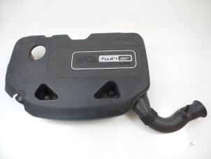 Gebruikte Luchtfilterhuis Lancia Ypsilon (312) 0.9 TwinAir 85 Prijs € 35,00 Margeregeling aangeboden door Autobedrijf Broekhuis B.V.