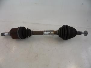 Gebruikte Homokineetas links-voor Ford C-Max (DM2) 1.8 TDCi 16V Prijs € 25,00 Margeregeling aangeboden door Autobedrijf Broekhuis B.V.