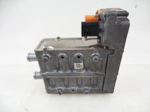 Begagnade Värmare Porsche Cayenne II (92A) 3.0 S E-Hybrid 24V Pris € 160,00 Marginaltabell erbjuds av Autobedrijf Broekhuis B.V.