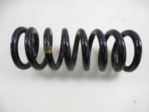 Gebruikte Schroefveer achter Ferrari F430 Spider 4.3 V8 32V Prijs € 65,00 Margeregeling aangeboden door Autobedrijf Broekhuis B.V.