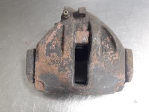 Begagnade Främre bromsok, vänster Mercedes Sprinter 3t (903) 316 CDI 20V Pris € 18,15 Inklusive moms erbjuds av Autobedrijf Broekhuis B.V.