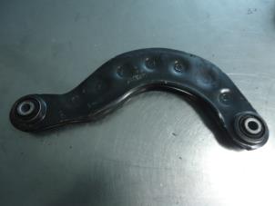 Begagnade Bakre gaffelben, höger Volvo C30 (EK/MK) 1.6 D2 16V Pris € 35,00 Marginaltabell erbjuds av Autobedrijf Broekhuis B.V.