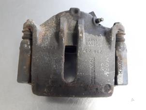 Begagnade Främre bromsok, vänster Renault Megane II (BM/CM) 1.9 dCi 120 Pris € 25,00 Marginaltabell erbjuds av Autobedrijf Broekhuis B.V.