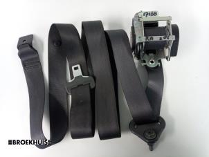Używane Pas bezpieczenstwa prawy tyl Renault Grand Scénic II (JM) 2.0 16V Cena € 25,00 Procedura marży oferowane przez Autobedrijf Broekhuis B.V.