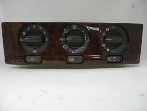 Begagnade Värmekontrollpanel Volvo V40 (VW) 1.9 TD Pris € 15,00 Marginaltabell erbjuds av Autobedrijf Broekhuis B.V.