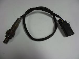 Gebruikte Lambda Sonde Fiat Grande Punto (199) 1.3 JTD Multijet 16V VGT Prijs € 15,00 Margeregeling aangeboden door Autobedrijf Broekhuis B.V.