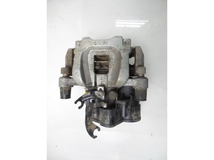 Bakre bromsok, vänster från en Land Rover Discovery Sport (LC) 2.0 Si4 16V 2015